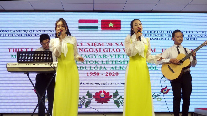 Kỷ niệm 70 năm thiết lập quan hệ ngoại giao Việt Nam-Hungary ảnh 2
