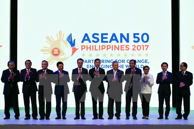 ASEAN đóng vai trò trung tâm trong những vấn đề quốc tế ảnh 2
