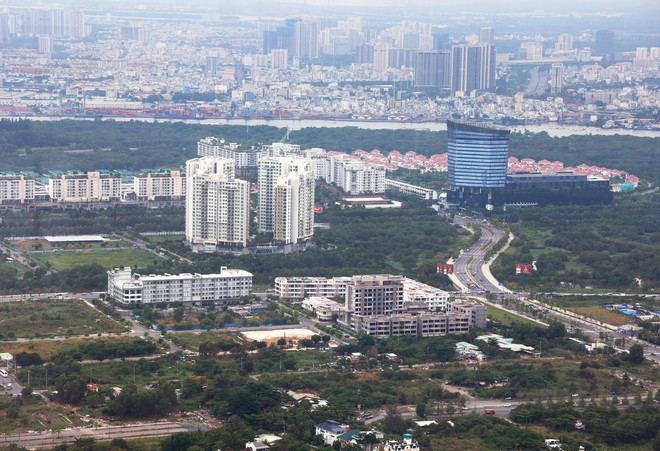 Khu đô thị Thủ Thiêm, thành phố Thủ Đức. (Ảnh: Hồng Đạt/TTXVN) bat_dong_san_khu_dong_sai_gon.jpg