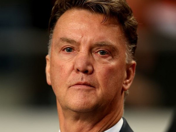 M.U lần đầu tiên cân nhắc khả năng sa thải Moyes ảnh 2