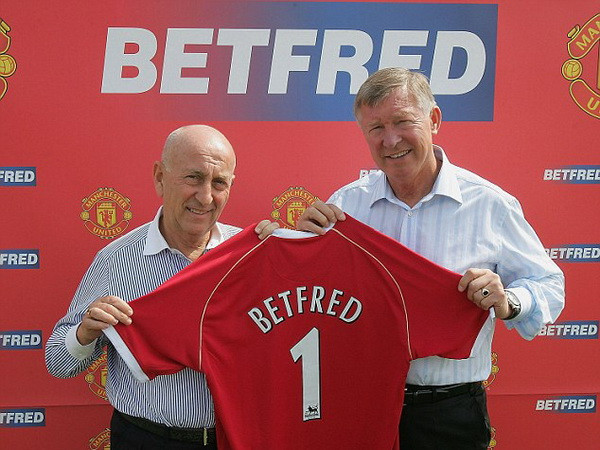 Nhà cái gây sốc sau thảm bại của M.U trước Liverpool ảnh 3