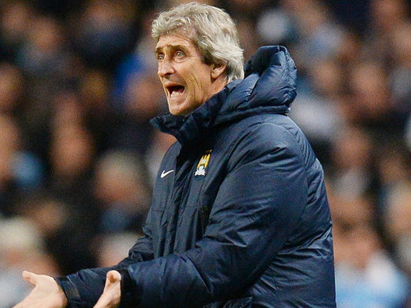 Tin 1/3: Sir Alex định phá Real vụ Ronaldo, Mou lại "nổi điên" ảnh 2