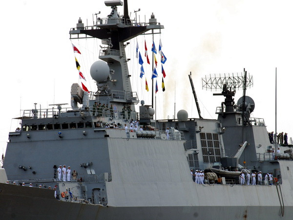 Chùm ảnh tàu hải quân Hàn Quốc thăm TP. Hồ Chí Minh ảnh 3