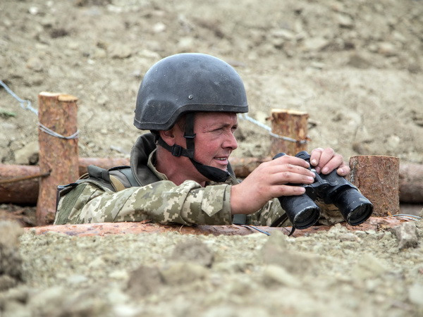 Học thuyết quân sự Ukraine xác định Nga là đối thủ quân sự ảnh 1