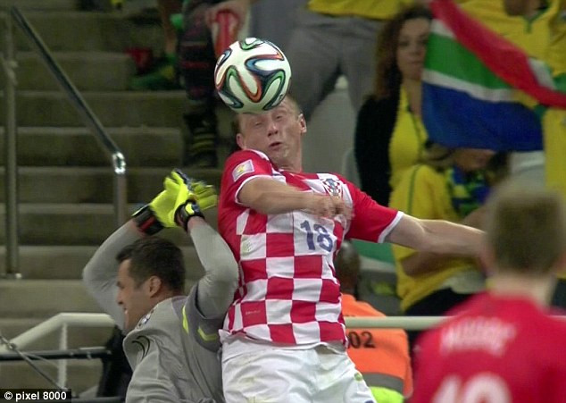 [Video] Trọng tài tước bỏ một bàn thắng mười mươi của Croatia ảnh 1