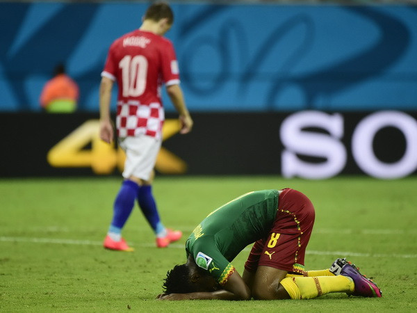 Croatia rực lửa, Cameroon chính thức là đội "lót đường" ảnh 1