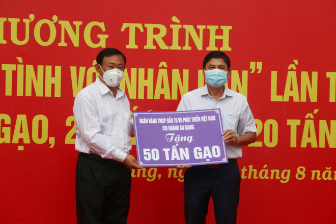 Hỗ trợ người dân các địa phương phía Nam gặp khó khăn do COVID-19 ảnh 1