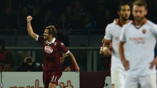 Bản tin sáng 4/11: Costa, Ronaldo cho Messi "ngửi khói" ảnh 2