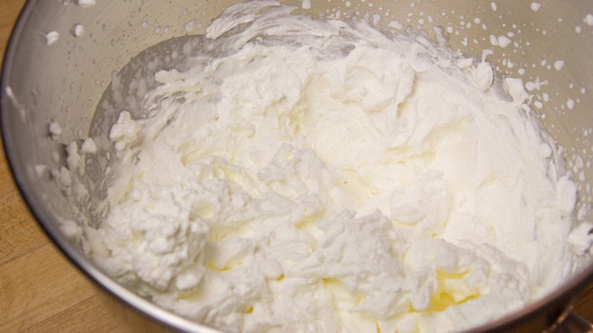 Tự làm kem tại nhà rất đơn giản chỉ với ba nguyên liệu dễ tìm ảnh 4