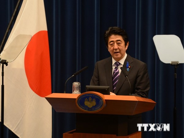 Thủ tướng Nhật Bản Shinzo Abe. (Nguồn: THX/TTXVN) Nhật Bản họp nội các bàn biện pháp phòng ngừa dịch bệnh Ebola ảnh 1