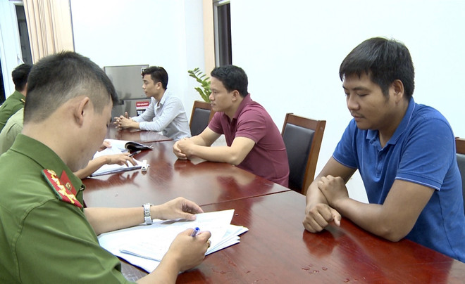 Triệt phá nhóm dụ người dùng Facebook nhấn link giả lừa đảo 46 tỷ đồng ảnh 1