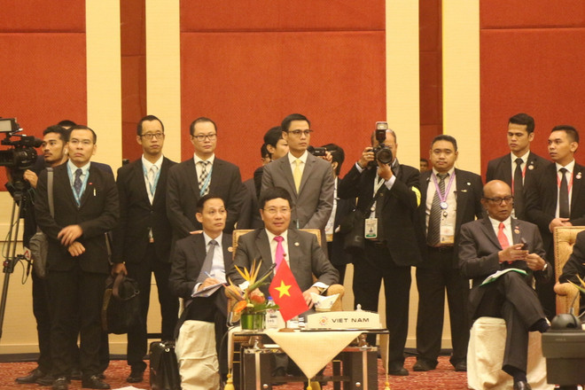 ASEAN nhất trí tăng đoàn kết và trách nhiệm trong vấn đề Biển Đông ảnh 2