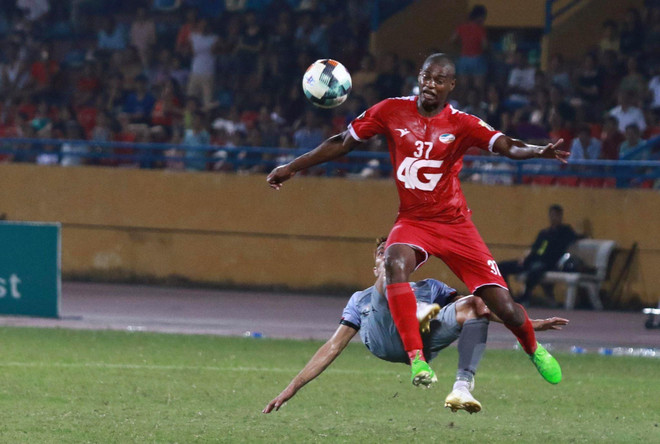 Thua Viettel, TP.HCM có nguy cơ mất ngôi đầu vào tay Hà Nội FC ảnh 1