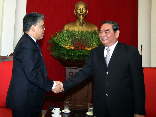 Thường trực Ban Bí thư Lê Hồng Anh tiếp Phó Tổng thống Venezuela ảnh 1