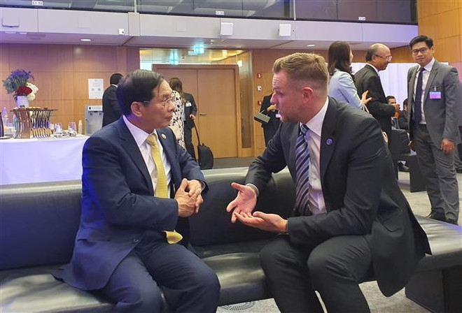 Việt Nam tích cực thúc đẩy hợp tác với Anh, Hong Kong và Litva ảnh 3