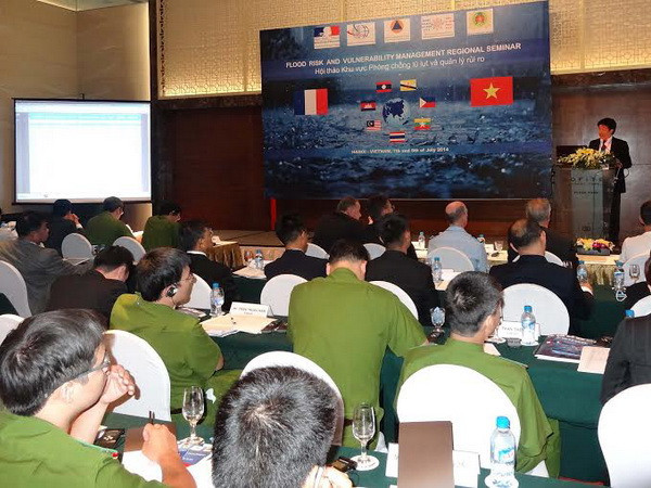 Hội thảo Khu vực ASEAN về phòng chống lũ lụt và quản lý rủi ro ảnh 1