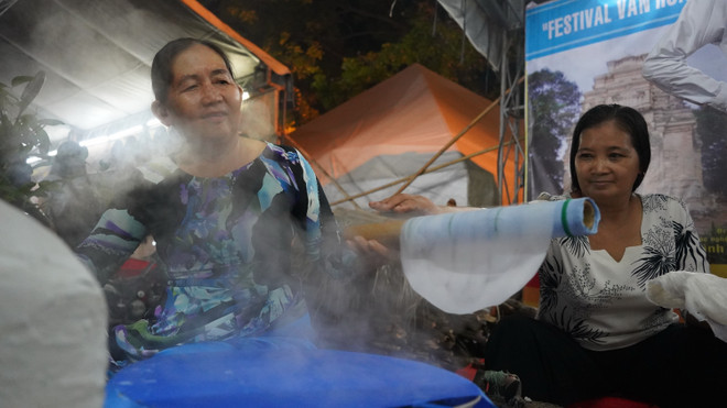 Tây Ninh: Khai mạc lễ hội nghề làm bánh tráng phơi sương Trảng Bàng ảnh 1