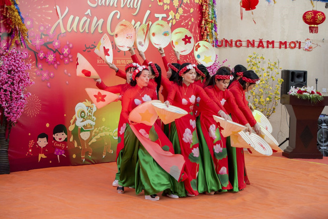 Kiều bào Việt tại Saudi Arabia đón Tết cộng đồng Xuân Canh Tý ảnh 1