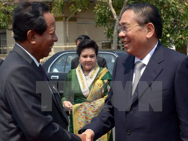 Campuchia và Lào cam kết tăng cường hợp tác về quốc phòng ảnh 1