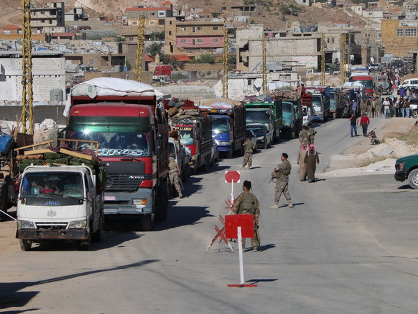 Nga kêu gọi Mỹ phối hợp hoặc nhanh chóng rút quân khỏi Syria ảnh 1