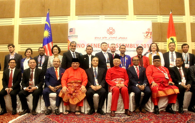 Đoàn Đảng Cộng sản Việt Nam dự đại hội đảng cầm quyền tại Malaysia ảnh 2