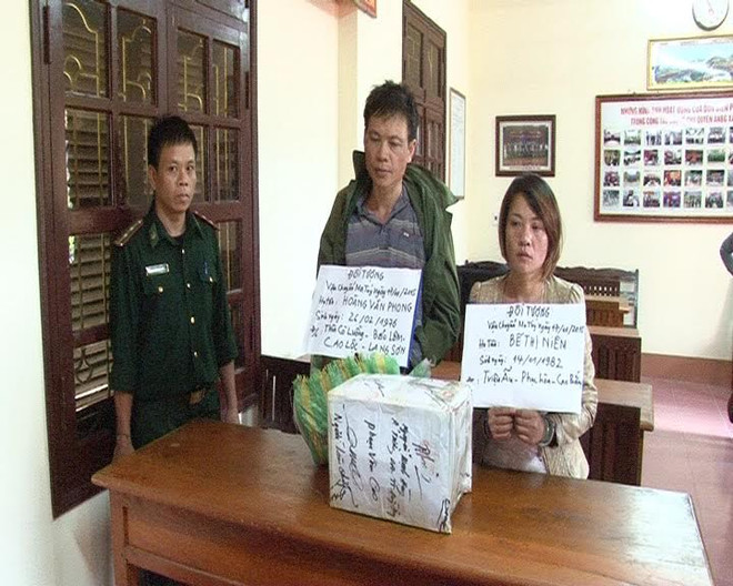 Bắt vụ vận chuyển 10kg ma túy đá từ Trung Quốc vào Việt Nam ảnh 1