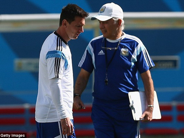 HLV Argentina khiêm tốn trước giấc mơ chung kết với Brazil ảnh 1