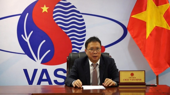 Ông Châu Văn Minh nhận HCB của Viện Hàn lâm Khoa học Quốc gia Belarus ảnh 1