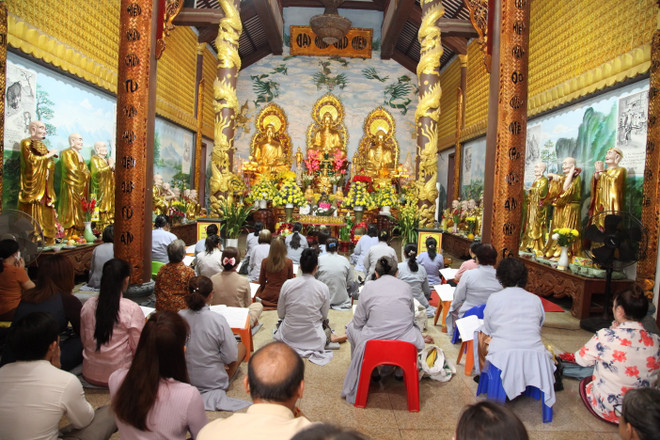 Lào: Chùa Phật Tích thủ đô Vientiane tổ chức lễ Thượng Nguyên ảnh 1