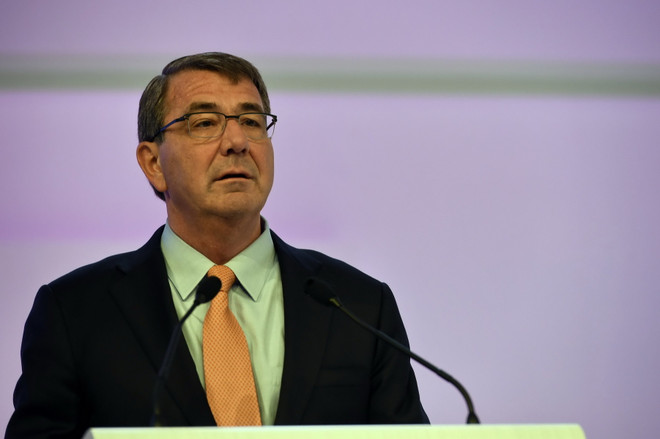 Bộ trưởng Quốc phòng Mỹ Ashton Carter tới thăm Việt Nam ảnh 1