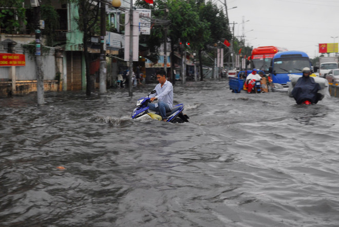Gian nan chống ngập tại TP.HCM: Bài toán đô thị hóa nhanh ảnh 2