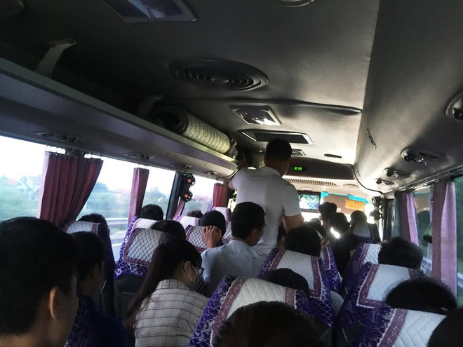 5 ngày nghỉ lễ: Xe khách vẫn còn nhồi nhét, hét giá các 'thượng đế' ảnh 2