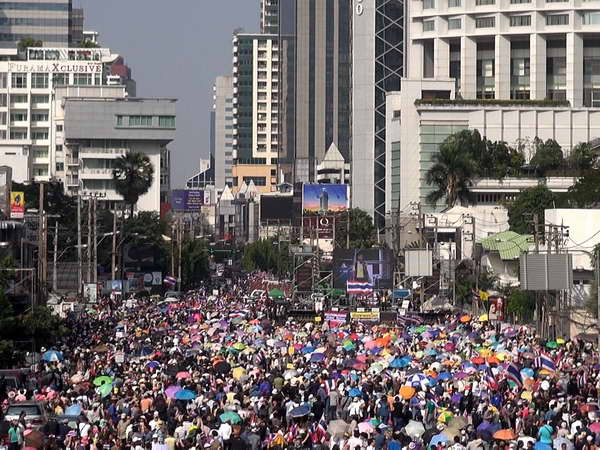 Thái Lan bế tắc về cách thức thực hiện cải cách chính trị ảnh 1