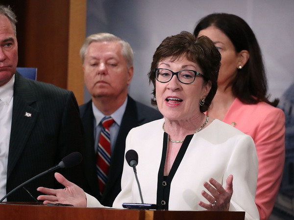 Dự luật y tế thay thế Obamacare lại gặp trở ngại mới ảnh 1