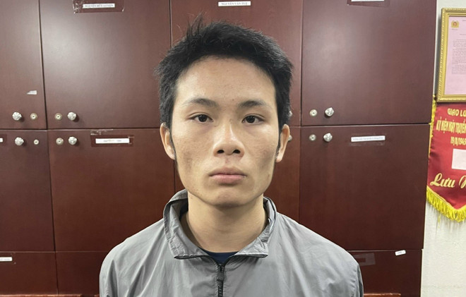 Đối tượng Phan Ngọc Trăm. (Ảnh: TTXVN phát) Hà Nội: Bắt giữ hai đối tượng mang súng đi cướp tài sản ảnh 2