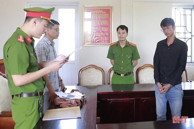 Hà Tĩnh: Khởi tố đối tượng lạm dụng tín nhiệm chiếm đoạt 1,8 tỷ đồng ảnh 1