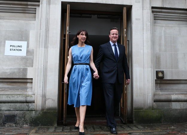 Phe ủng hộ Anh ở lại EU chiếm ưu thế trong các cuộc thăm dò ảnh 1