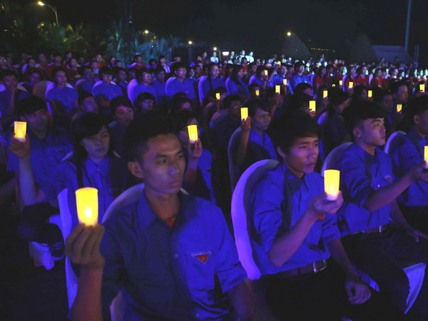 Hình ảnh Cầu truyền hình trực tiếp “Tổ quốc nhìn từ biển” ảnh 1