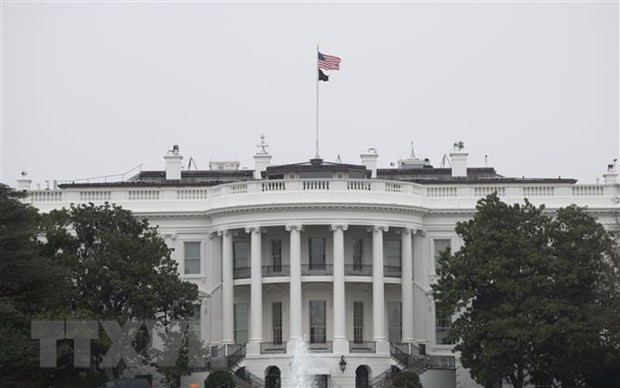 Nhà Trắng đề xuất gói kích thích kinh tế mới trị giá 916 tỷ USD ảnh 1