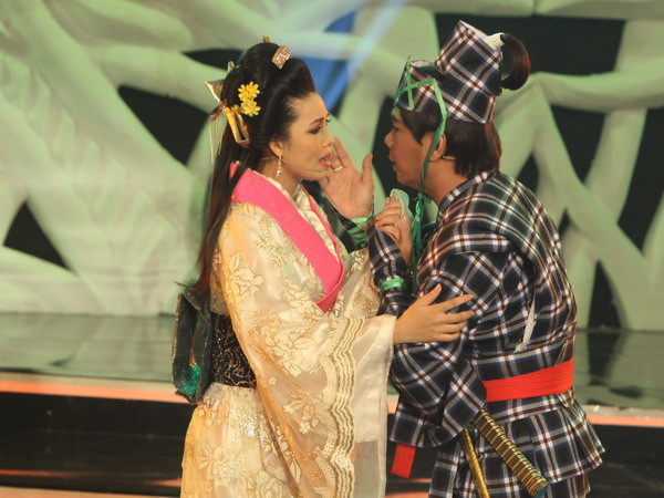 “Sắc màu phương Nam” - Đêm hội ngộ của những nghệ sỹ cải lương ảnh 1