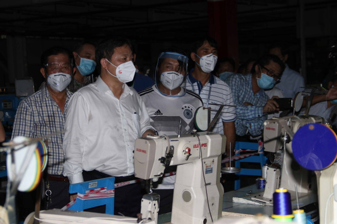 Kiểm tra công tác phòng chống dịch COVID-19 ở Công ty Pouyuen Việt Nam ảnh 1