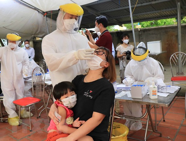 Người dân tuyệt đối không tiêm vaccine COVID-19 chưa kiểm định ảnh 1