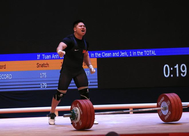 SEA Games 31: Bùi Tuấn Anh giành HCB cử tạ hạng cân 89kg của nam ảnh 1