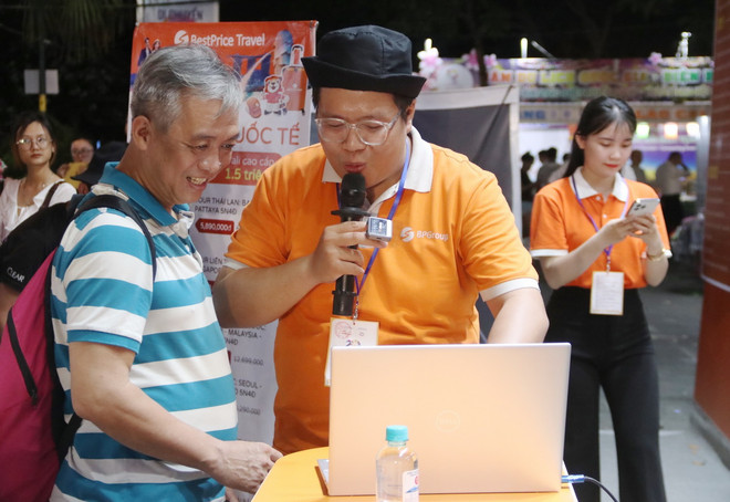 ttxvn_ngay hoi du lich tphcm (3).jpg