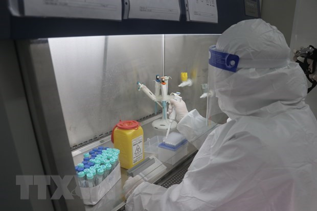 TP.HCM phát hiện 3 ca đầu tiên nhiễm biến thể Omicron trong cộng đồng ảnh 1