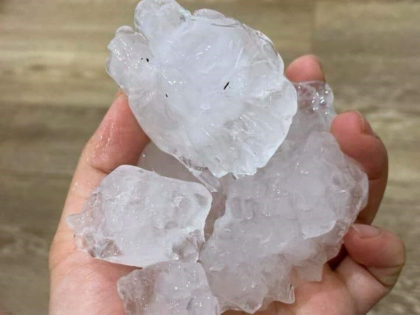 Ninh Bình: Xuất hiện trận mưa đá lớn chưa từng thấy ảnh 1