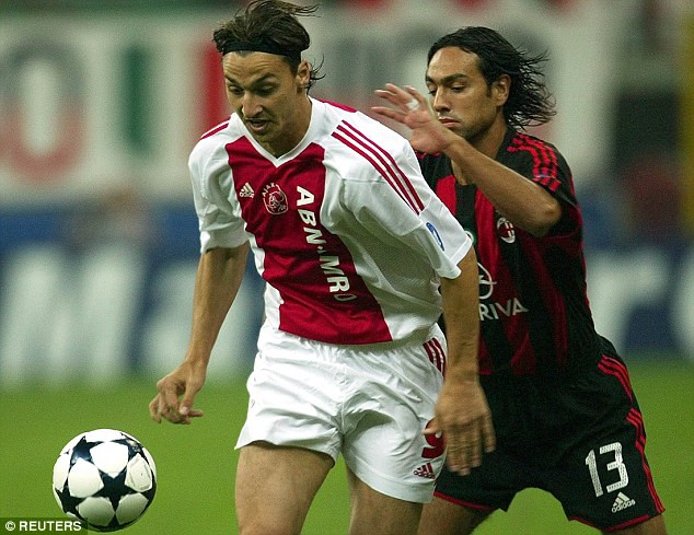 Zlatan Ibrahimovic trở về "mái nhà" Ajax sau 10 năm lưu lạc ảnh 1