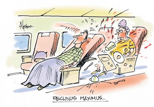 Ghế dựa là "cơn ác mộng" lớn nhất với những người đi máy bay ảnh 1