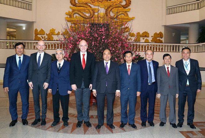 Thủ tướng Nguyễn Xuân Phúc tiếp Chủ tịch Liên đoàn Bóng đá thế giới ảnh 3