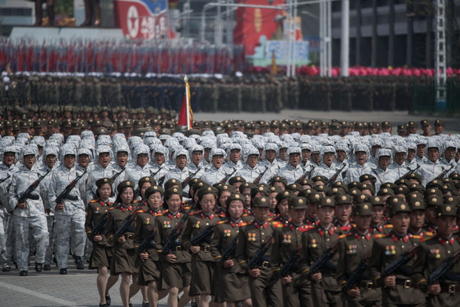 Yonhap: Triều Tiên "dường như" đã tổ chức diễu binh quân sự ảnh 1